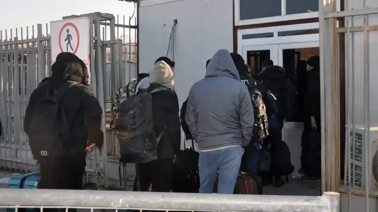 Hatay'da Suriyeliler Memleketlerine Dönüyor